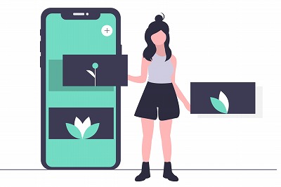 各広告媒体の不足を補完